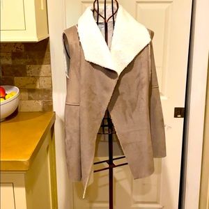 NWOT susina xlg women’s vest